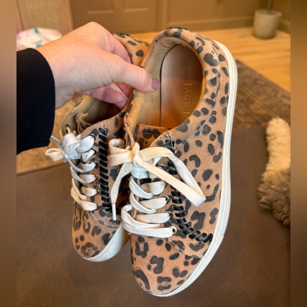 Jack Rogers Women’s Whitney Leopard Print Sneakers Size 7.5